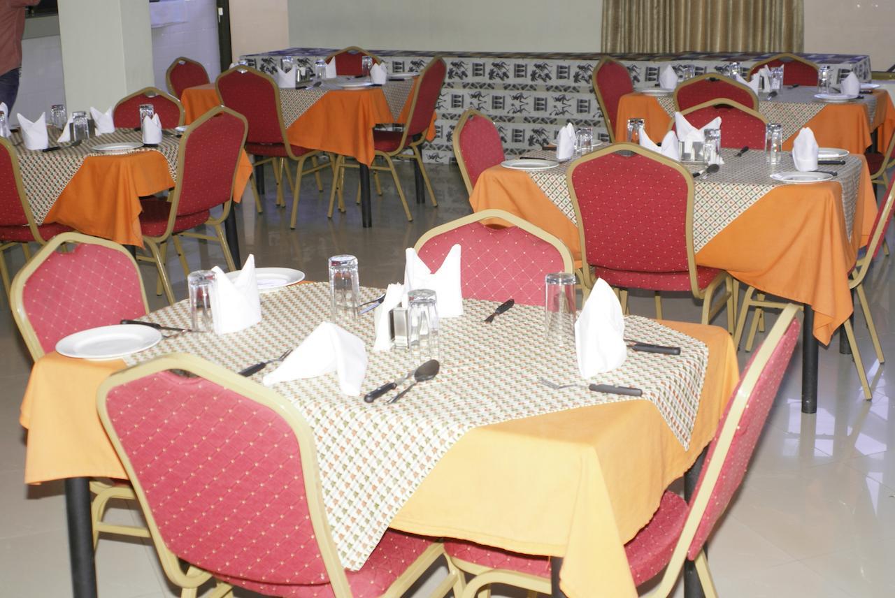 Briston Hotel Arusha Bagian luar foto